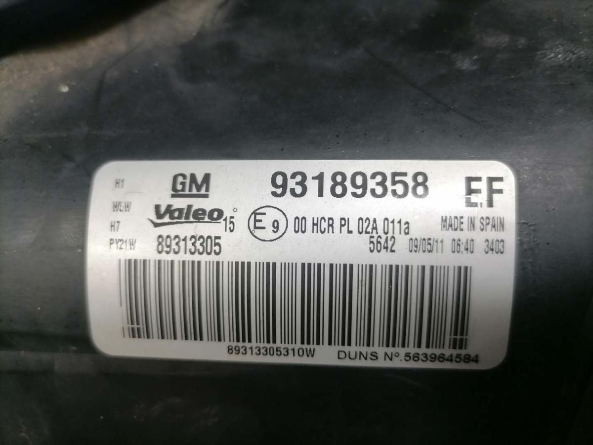 Opel Corsa D original Scheinwerfer rechts Halogen 93189358 BJ08